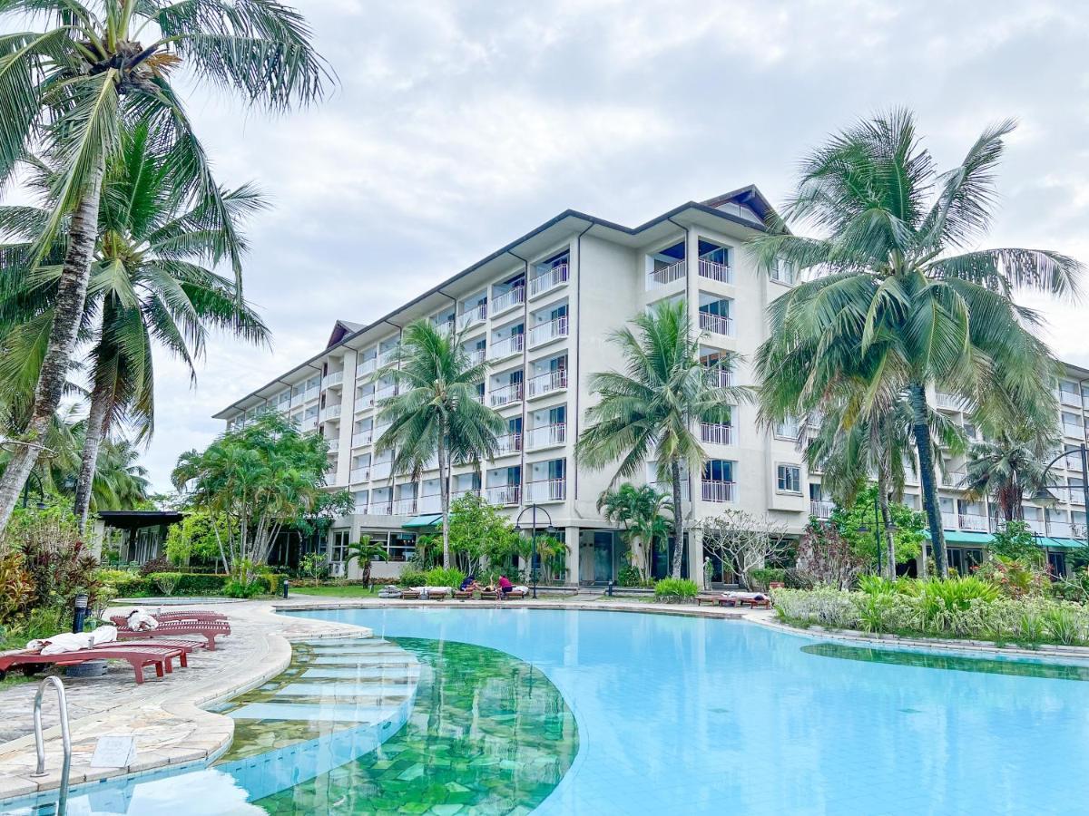 Palau Royal Resort Koror Exterior foto