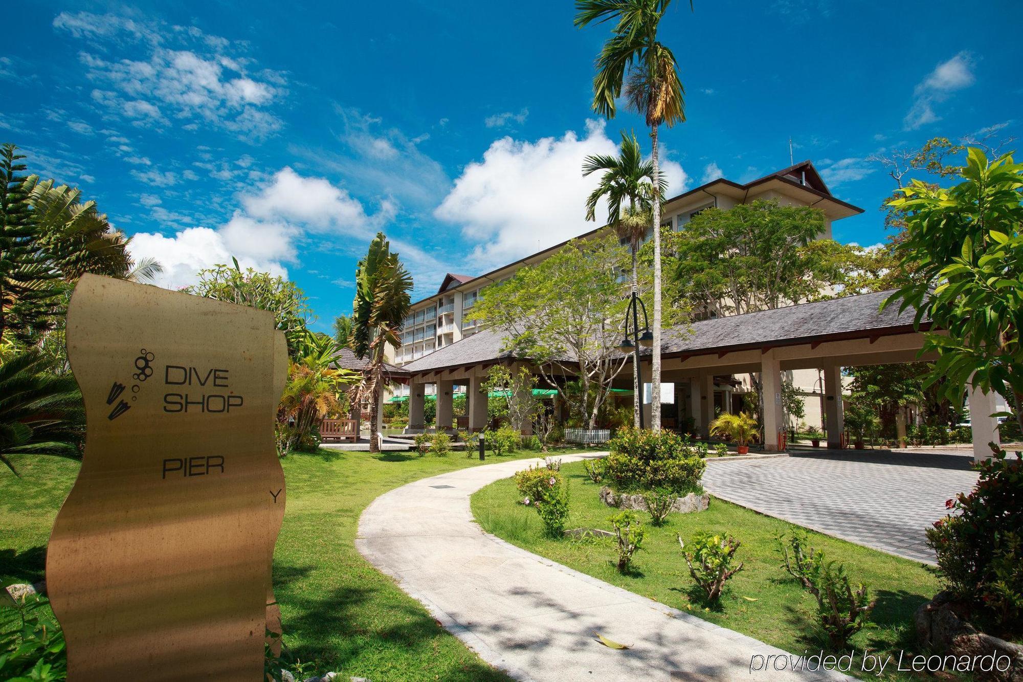 Palau Royal Resort Koror Exterior foto